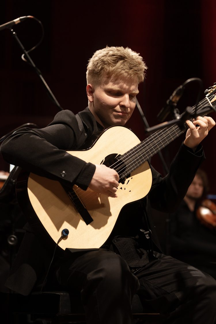 2024_10_24 ŚJG C. Martin, M. Kowalski, Radomska Orkiestra Kameralna w Mediatece fot. A. Pławski (39)