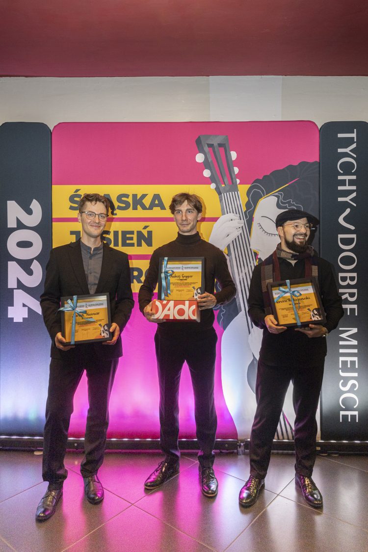 2024_10_27 ŚJG Gala konkursu gitarowego – laureaci fot. A. Pławski (37)