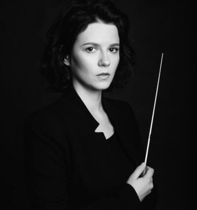 Justyna Kwarcińska z batutą